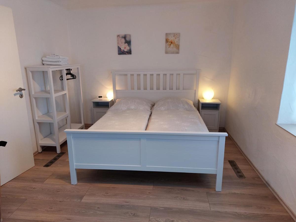 Ferienhaus Schwalbennest Leilighet Mettlach Eksteriør bilde